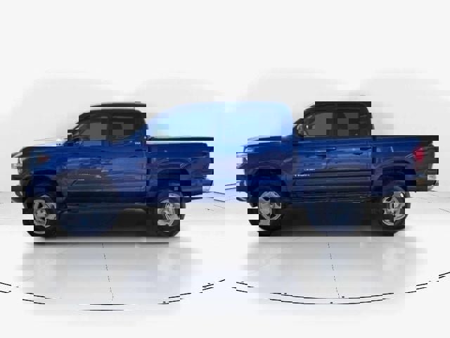 Used 2022 Toyota Tacoma SR5 image 4