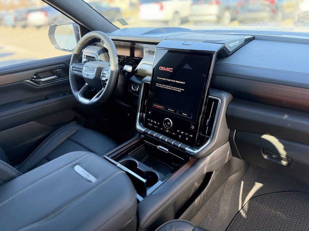 New 2026 GMC Yukon XL Denali image 10