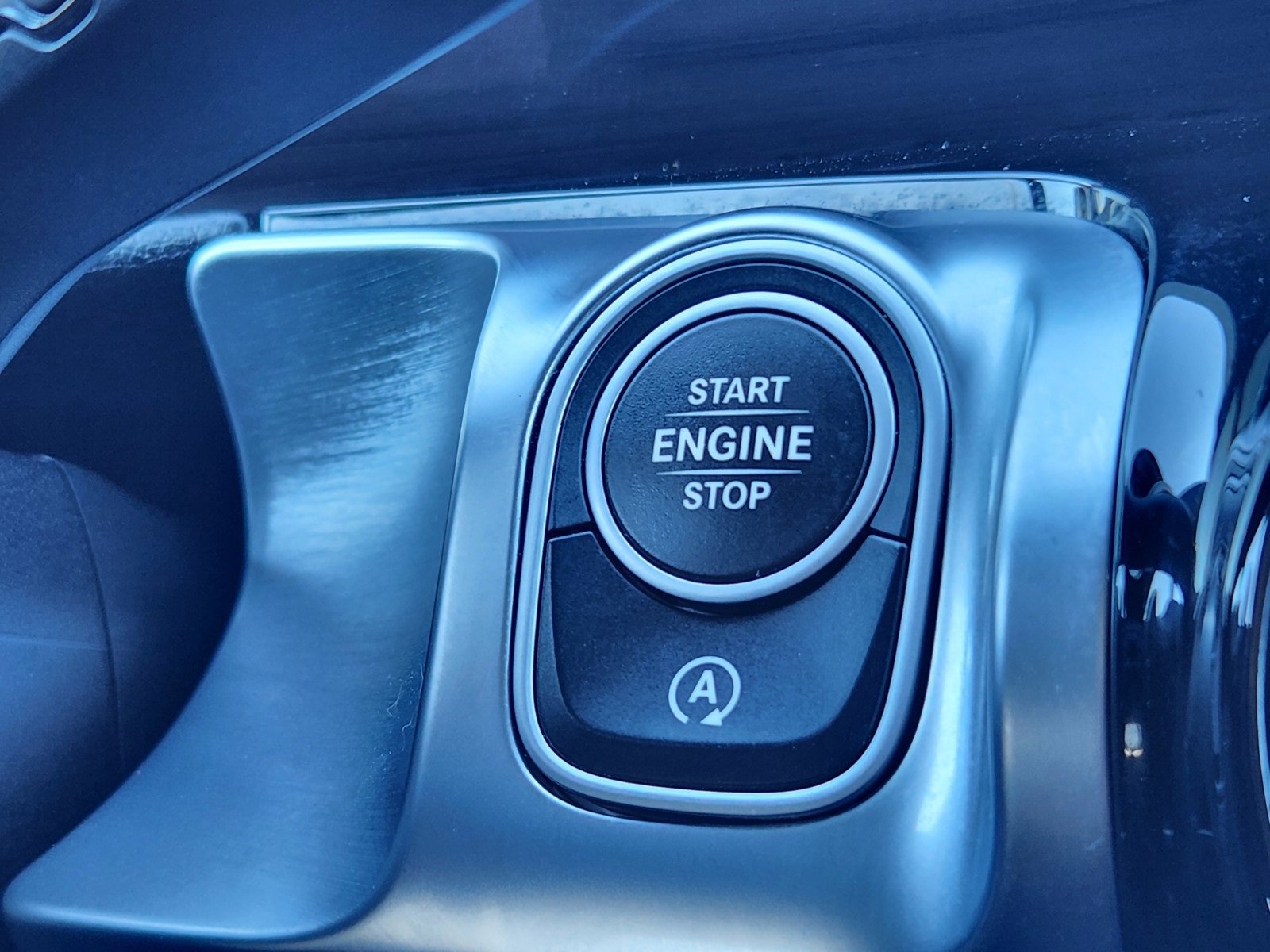 Used 2023 Mercedes-Benz GLB 250 image 27