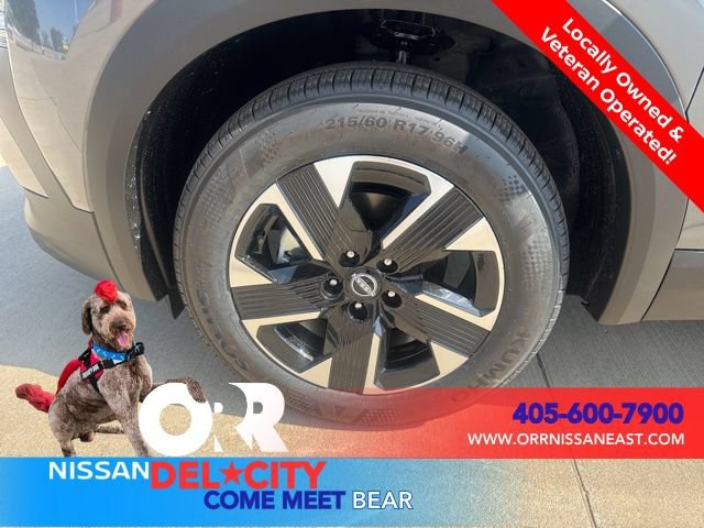 New 2025 Nissan Kicks SV w/ SV Premium Package AWD/4WD image 9