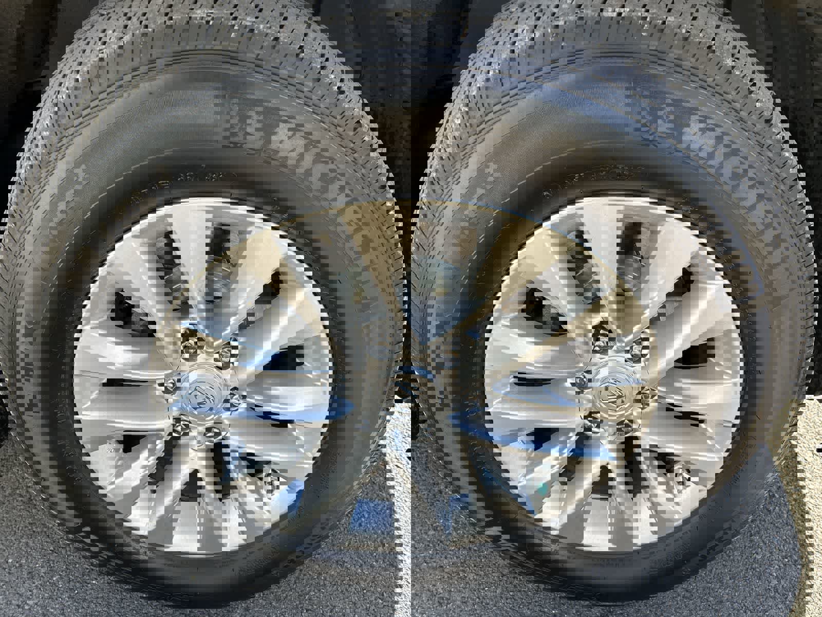 Used 2019 Lexus GX 460 Premium image 4