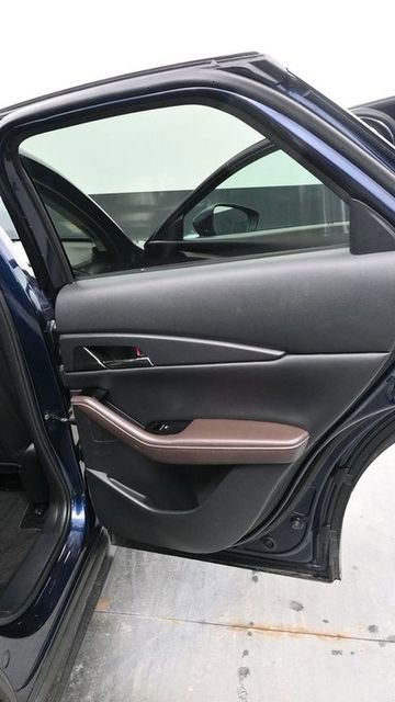 Used 2023 MAZDA CX-30 AWD 2.5 S w/ Premium Package image 16