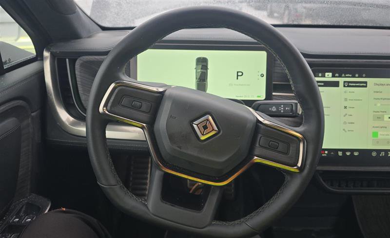 Used 2023 Rivian R1T Adventure image 6