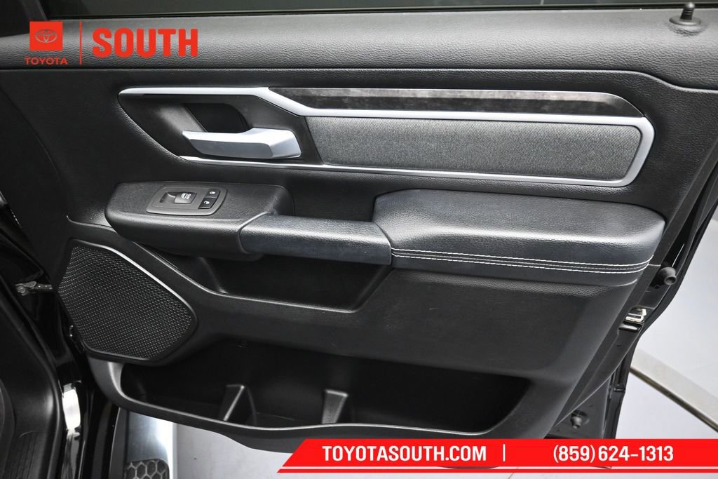Used 2021 RAM 1500 Big Horn AWD/4WD image 30
