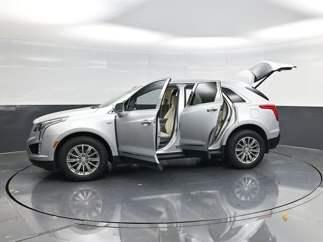 Used 2018 Cadillac XT5 Luxury w/ Driver Awareness Package image 60