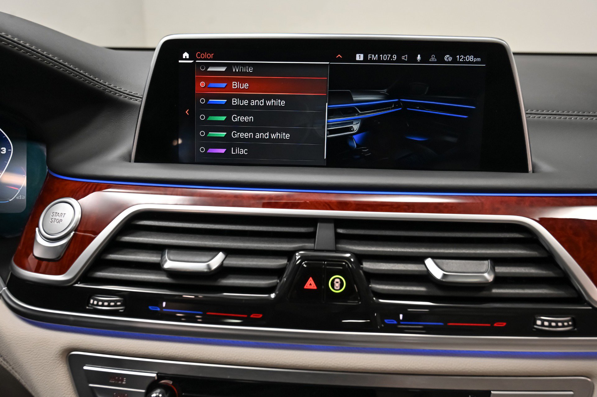 Used 2022 BMW ALPINA B7 xDrive w/ Luxury Rear Seating Package image 51