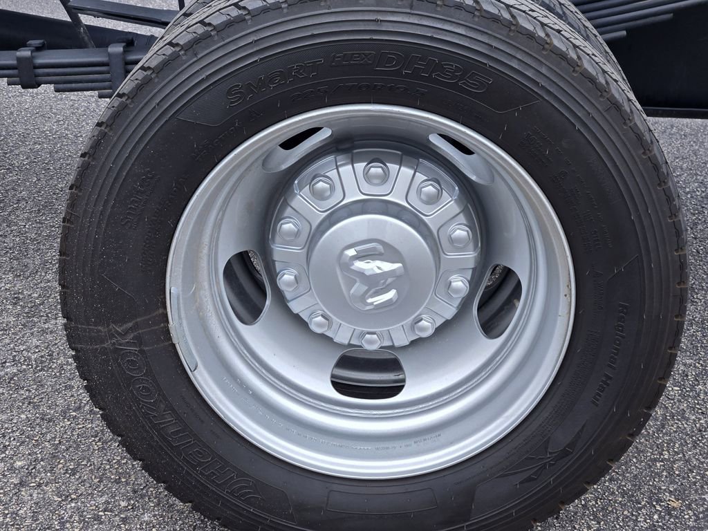 Used 2025 RAM 5500 Tradesman image 8