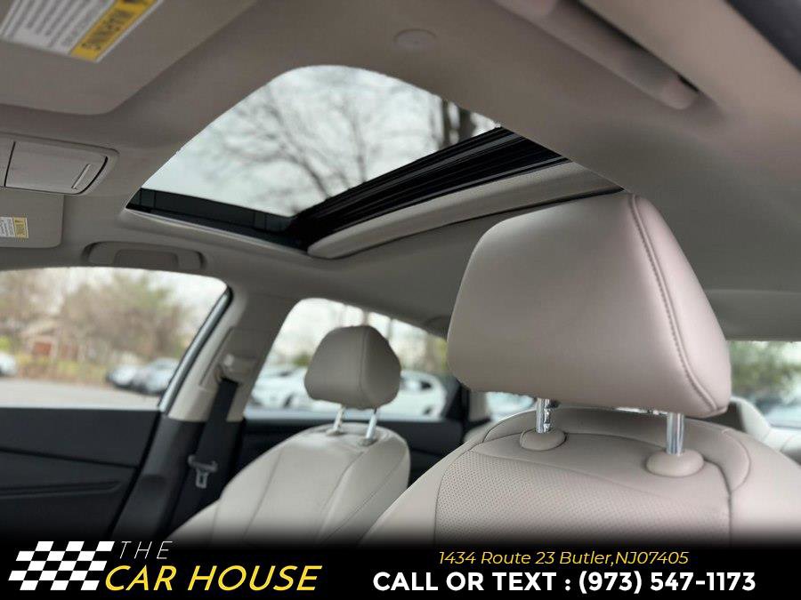 Used 2024 Honda Accord Touring image 17