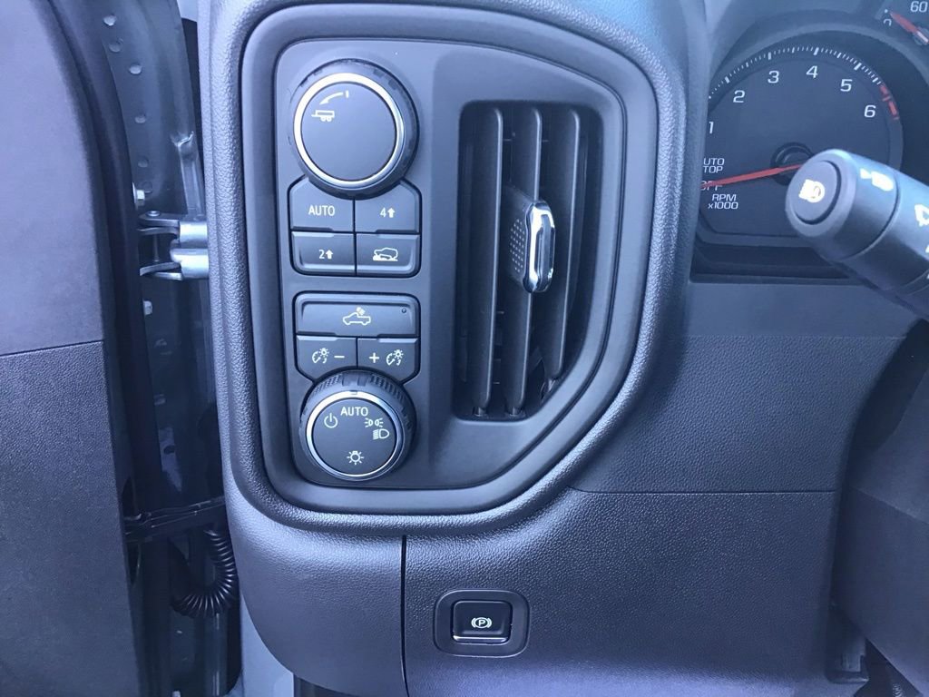 New 2026 Chevrolet Silverado 1500 W/T w/ WT Value Package image 14