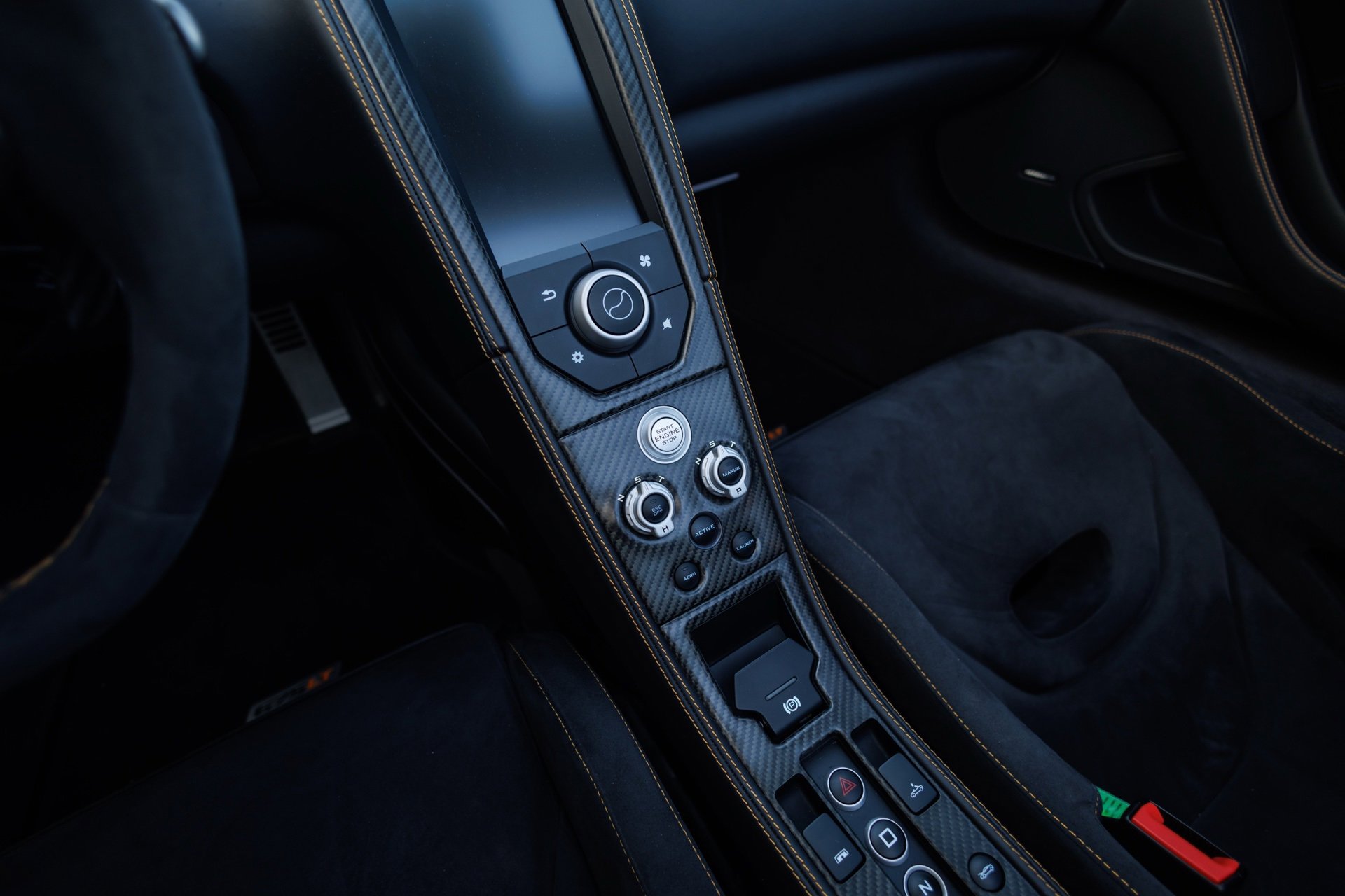 Used 2016 McLaren 675LT Spider image 58