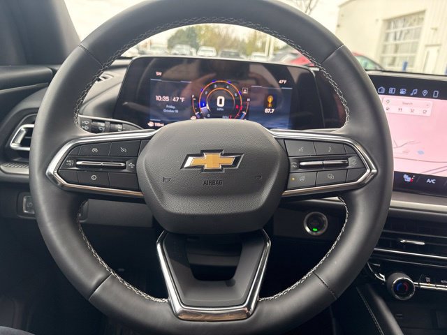 Certified 2025 Chevrolet Traverse LT w/ Driver Confidence Package AWD/4WD image 12