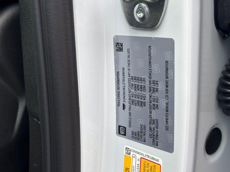 New 2026 Chevrolet Suburban High Country image 22