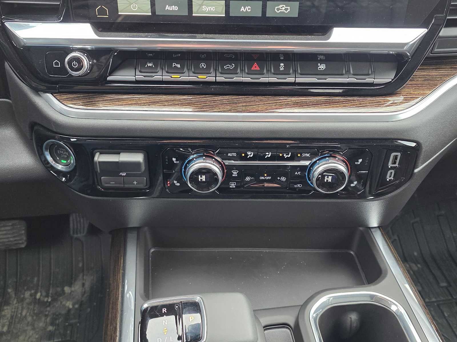 New 2026 GMC Sierra 1500 Elevation w/ Elevation Premium Package AWD/4WD image 34
