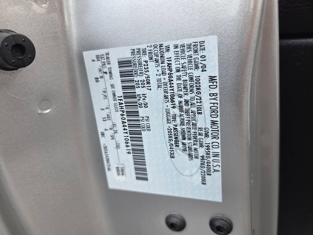 Used 2004 Ford Thunderbird RWD image 17