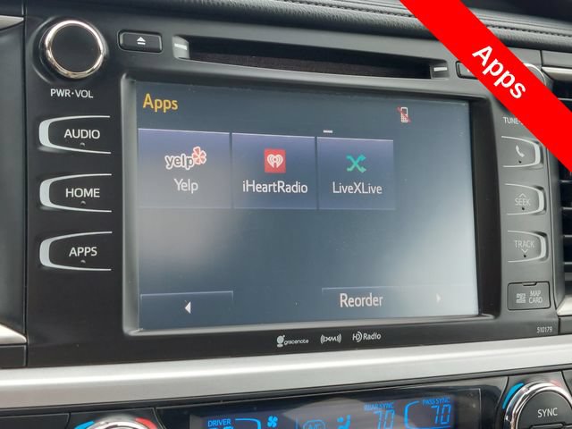 Used 2018 Toyota Highlander XLE AWD/4WD image 29