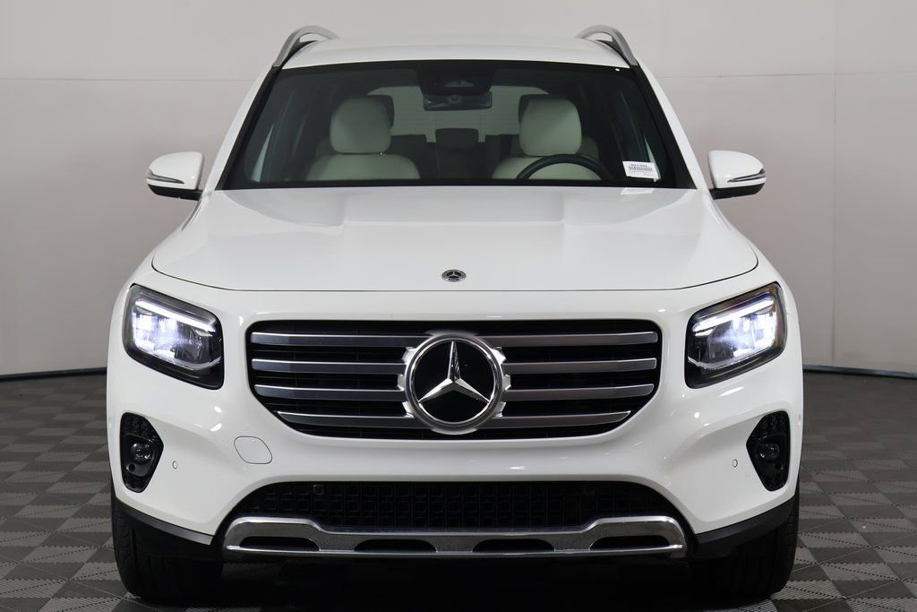 Certified 2025 Mercedes-Benz GLB 250 4MATIC image 2