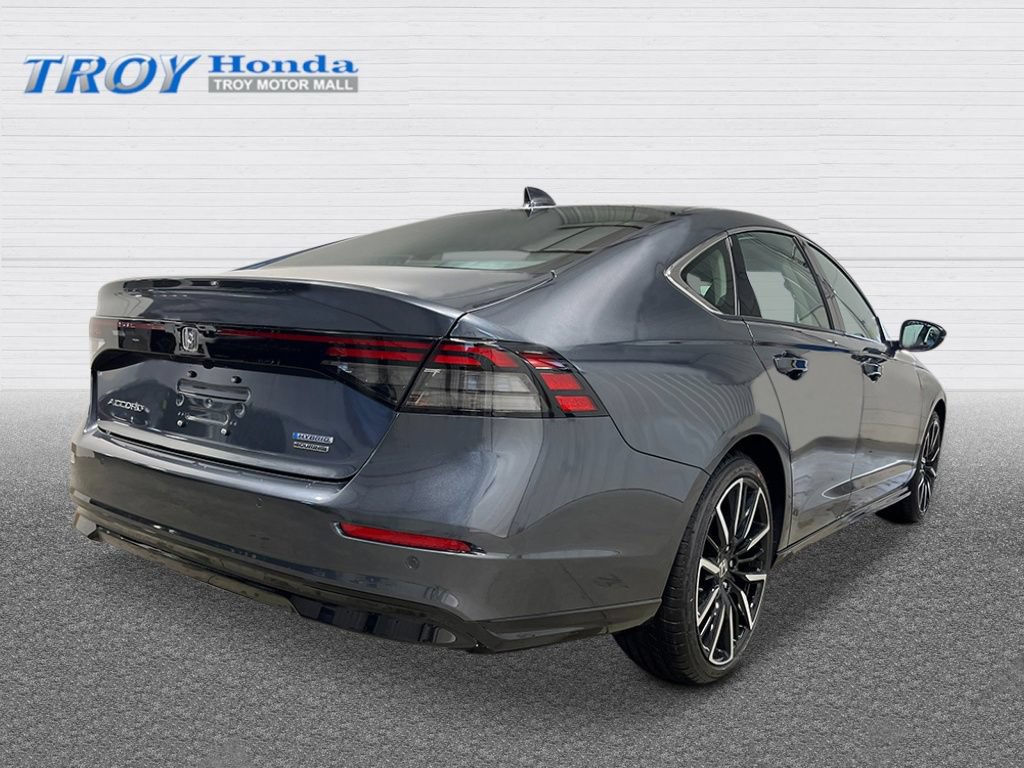 New 2026 Honda Accord Touring image 5