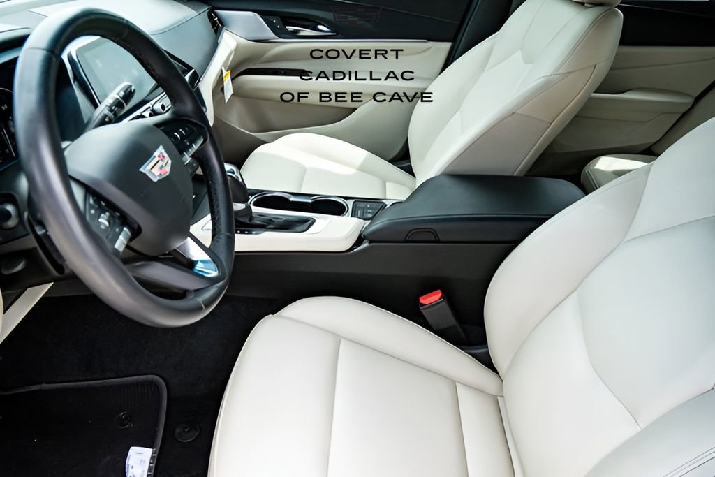 Used 2023 Cadillac CT4 Luxury w/ Sun And Sound Package image 9