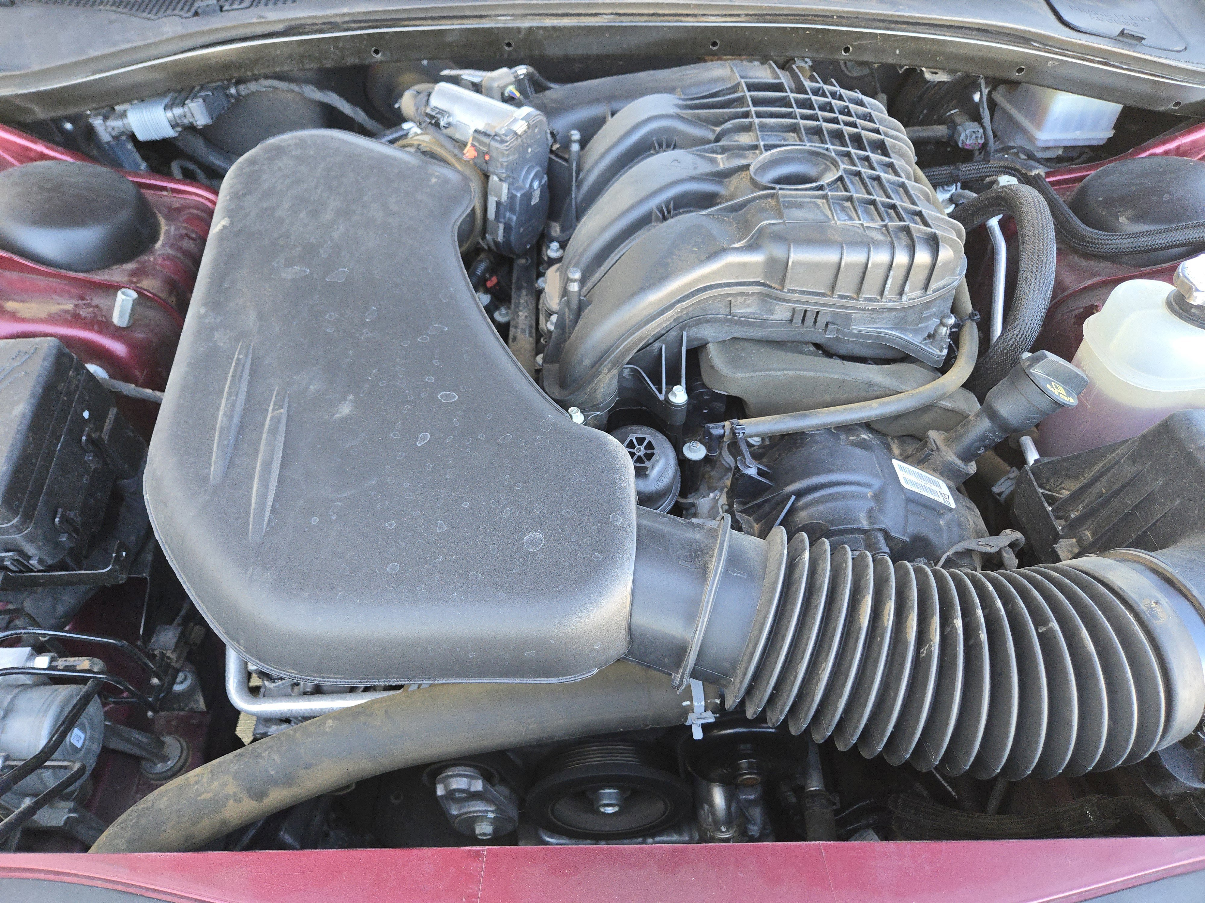 Used 2023 Chrysler 300 Touring w/ Sport Appearance Package image 29