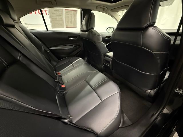 Used 2020 Toyota Corolla XLE image 7