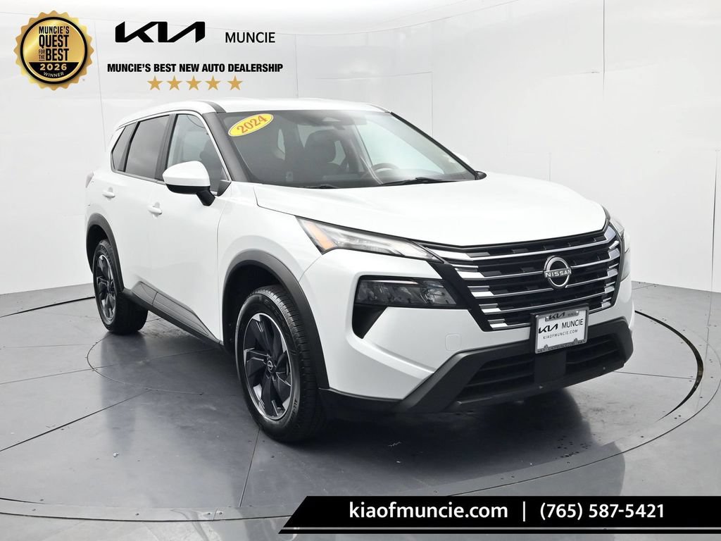 Used 2024 Nissan Rogue SV