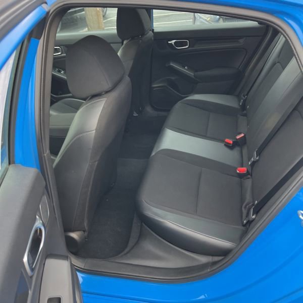 Used 2022 Honda Civic Sport image 28