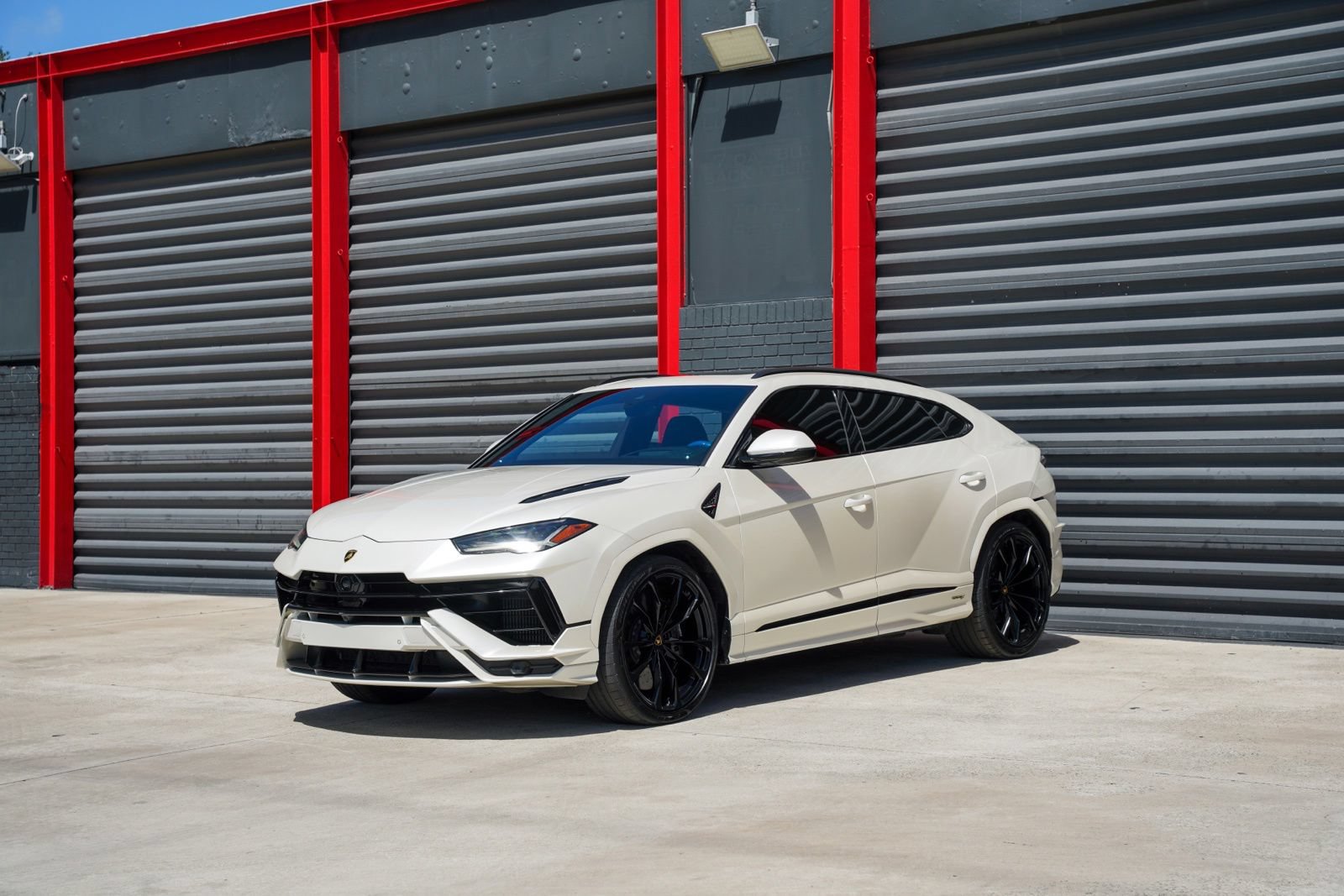 Used 2024 Lamborghini Urus S