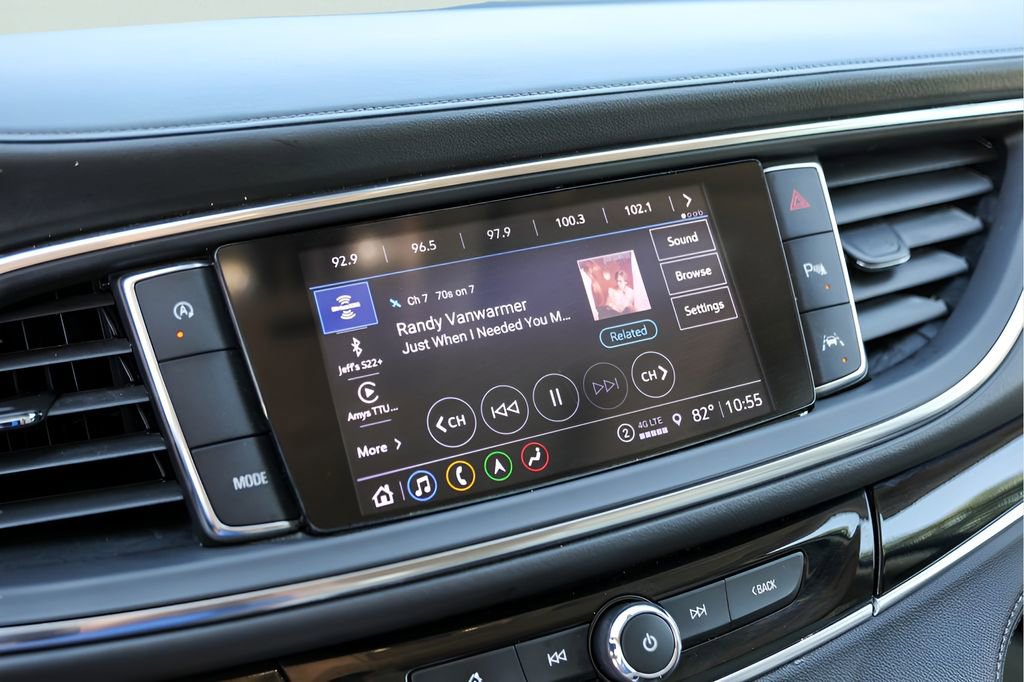 Used 2023 Buick Enclave Avenir w/ Avenir Technology Package FWD image 19