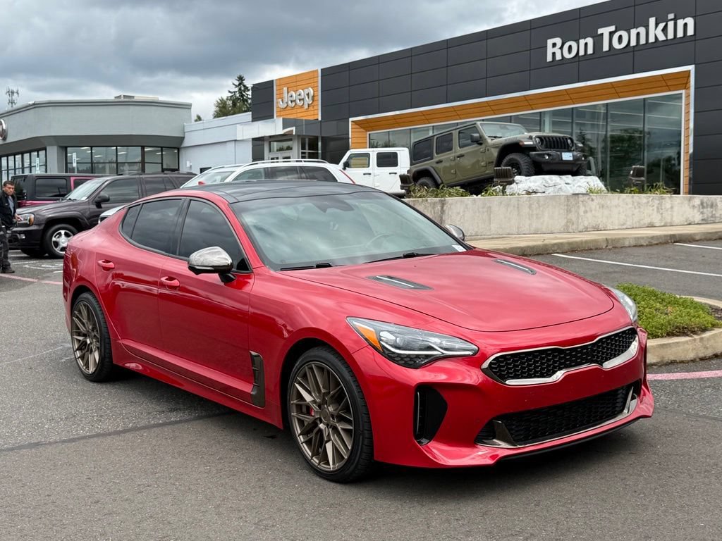 Used 2023 Kia Stinger GT2 AWD/4WD image 2