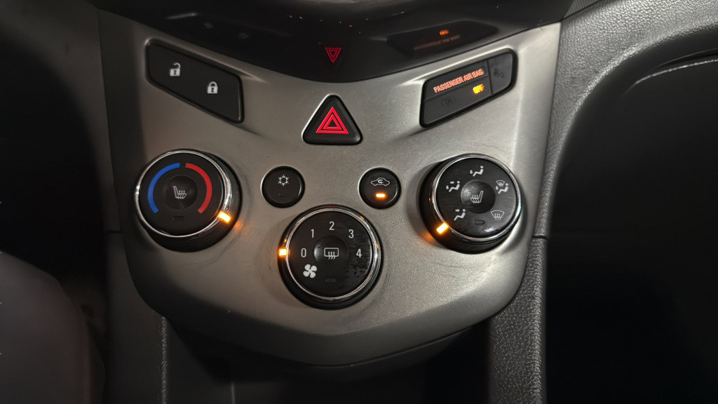 Used 2015 Chevrolet Sonic LTZ image 23