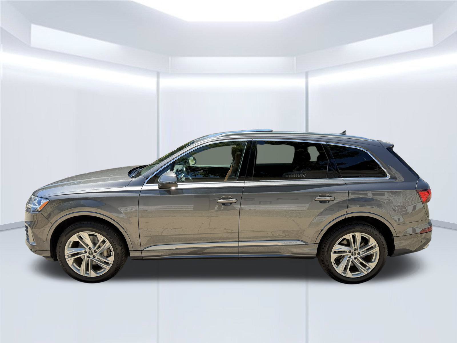 Used 2021 Audi Q7 2.0T Premium Plus AWD/4WD image 8