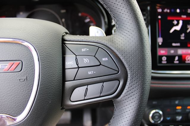 Used 2025 Dodge Durango GT AWD/4WD image 15
