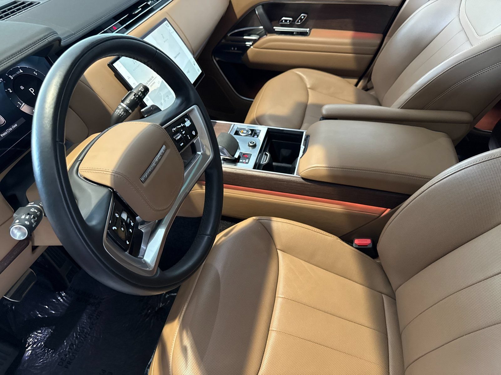 Used 2023 Land Rover Range Rover SE AWD/4WD image 10