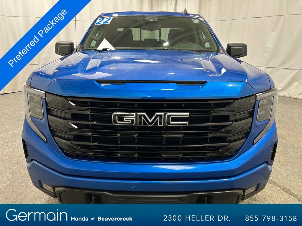 Used 2022 GMC Sierra 1500 Elevation w/ Preferred Package image 3