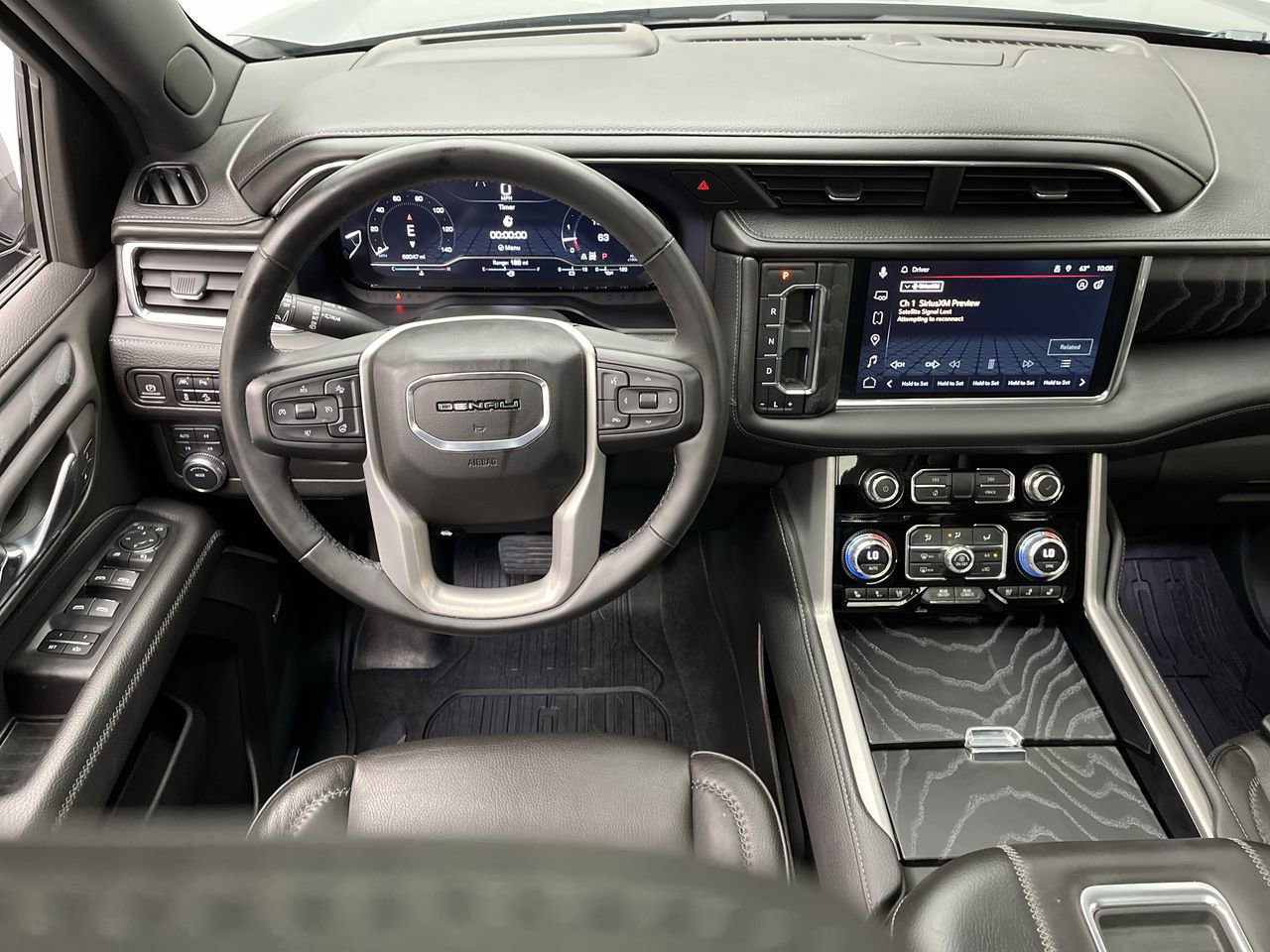 Certified 2023 GMC Yukon XL Denali AWD/4WD image 19