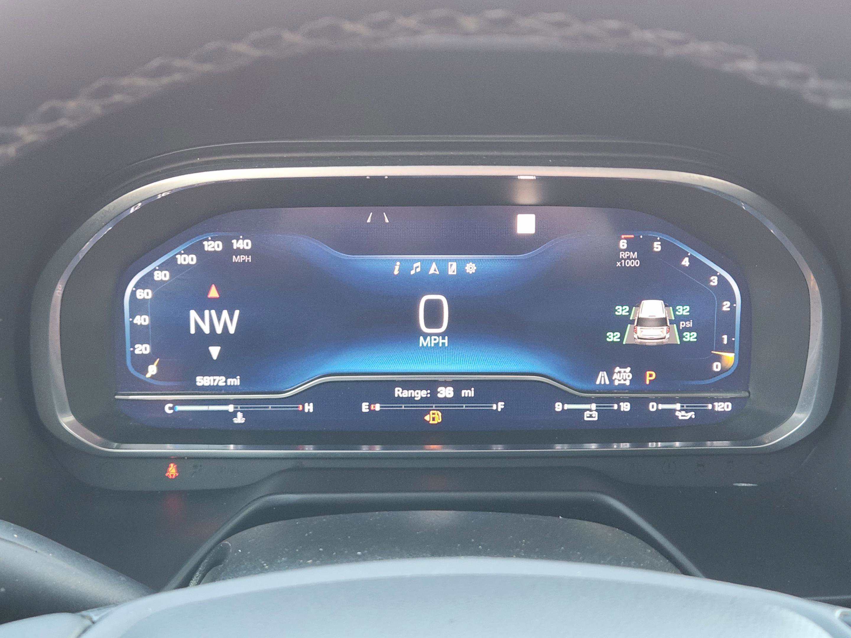 Used 2023 Chevrolet Tahoe Premier AWD/4WD image 16