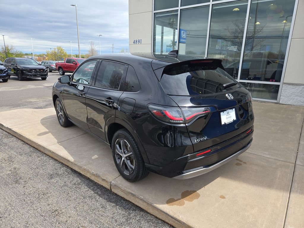 Certified 2024 Honda HR-V EX-L image 5
