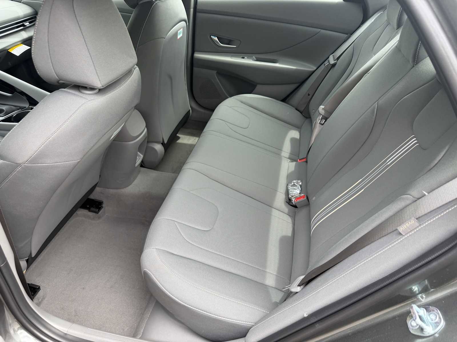 New 2025 Hyundai Elantra SEL image 11