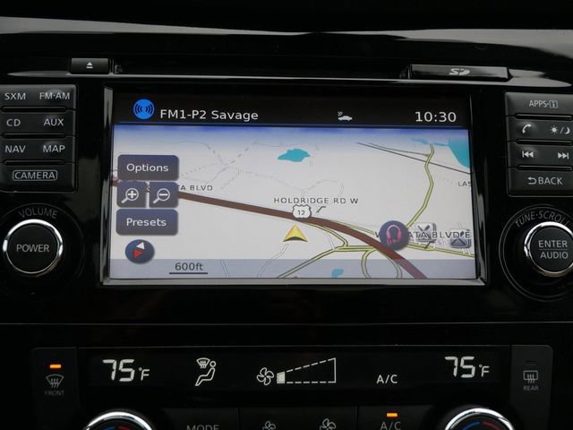 Used 2017 Nissan Rogue SL w/ SL Premium Package image 19