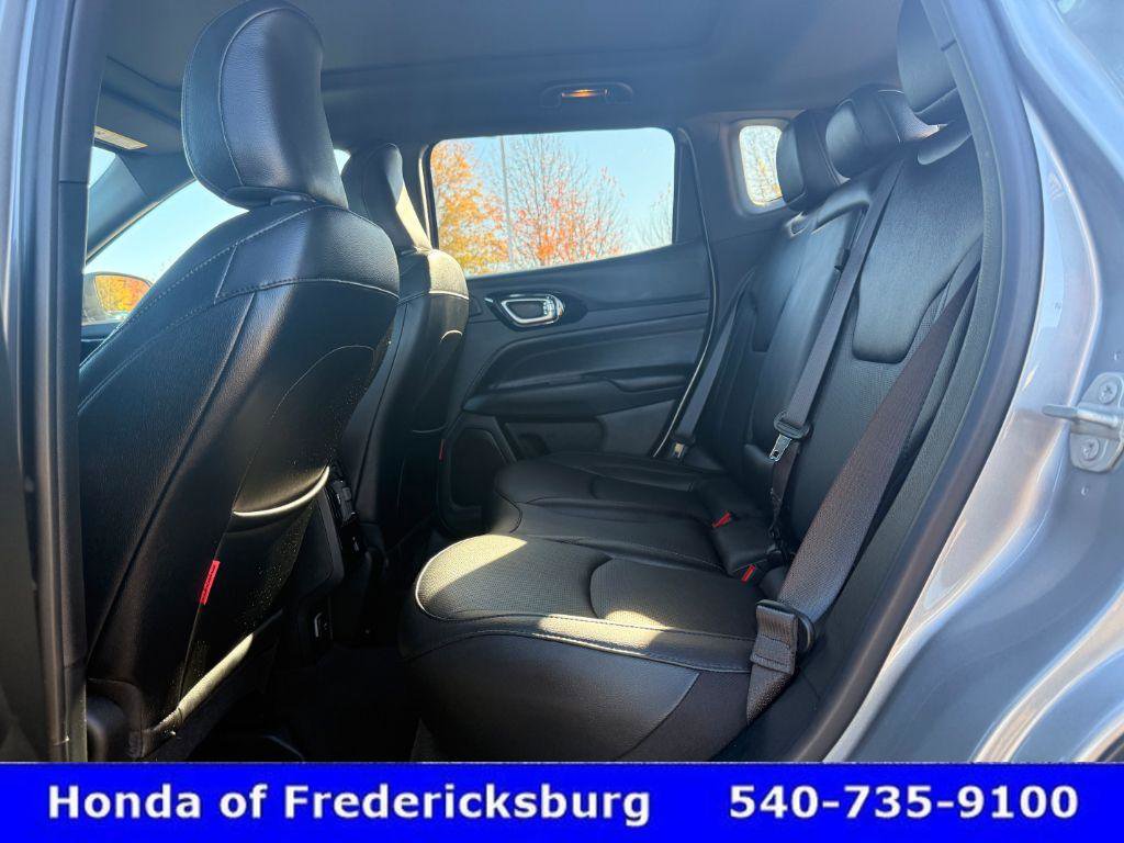 Used 2023 Jeep Compass Trailhawk w/ Trailhawk Elite Group image 33