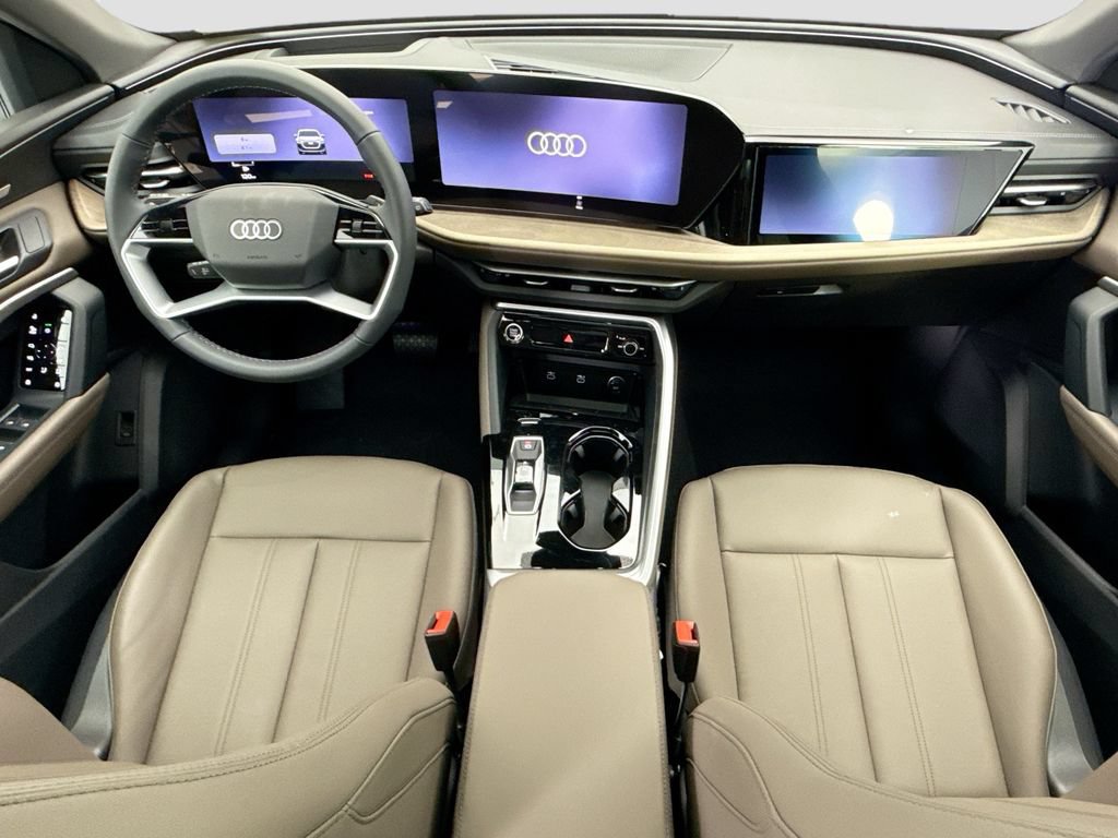 Used 2026 Audi Q5 Premium Plus w/ Premium Plus AWD/4WD image 14