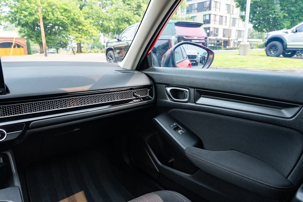 Used 2022 Honda Civic LX image 10