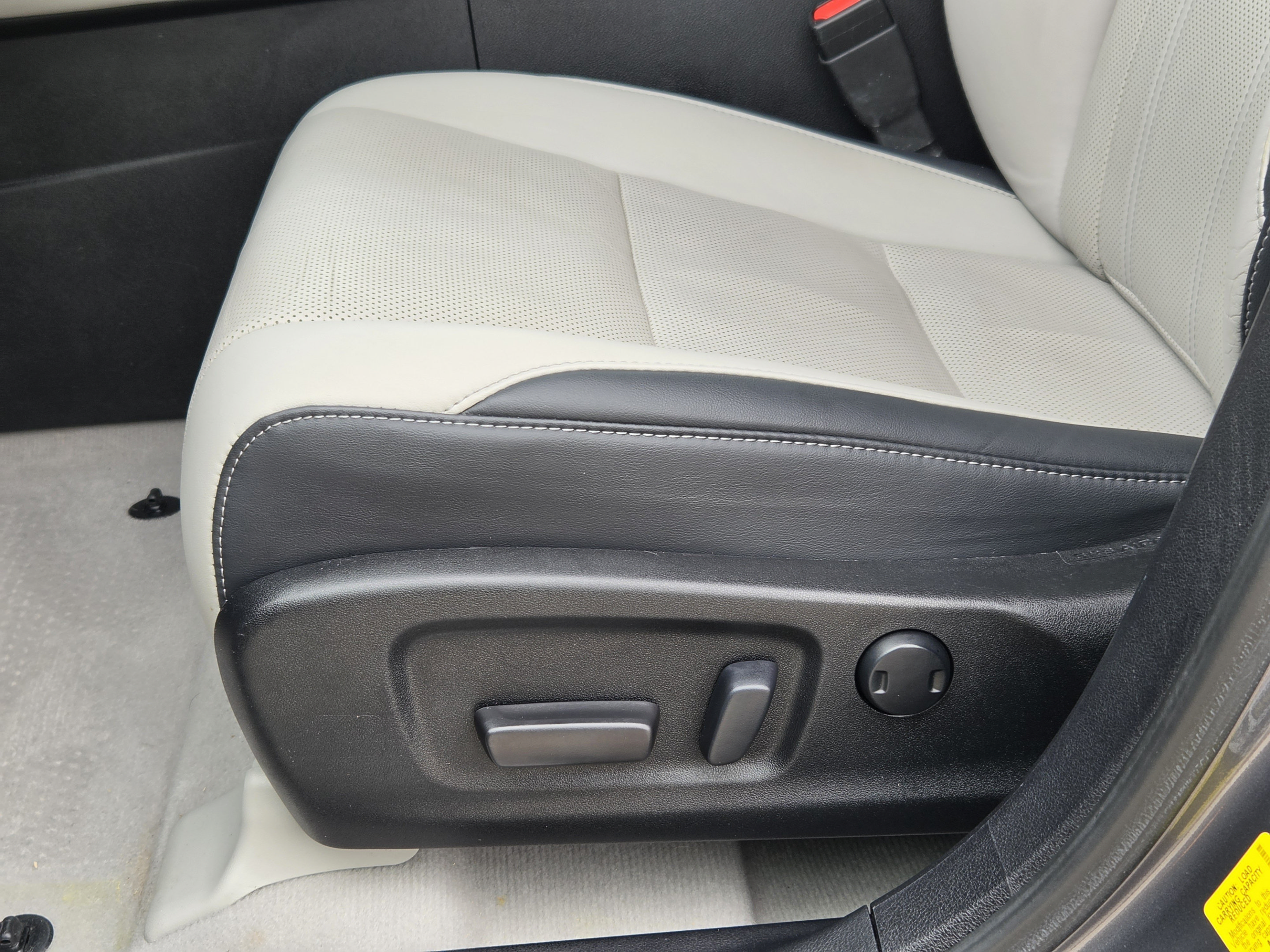 Used 2019 Lexus RX 350 FWD w/ Navigation Package image 31