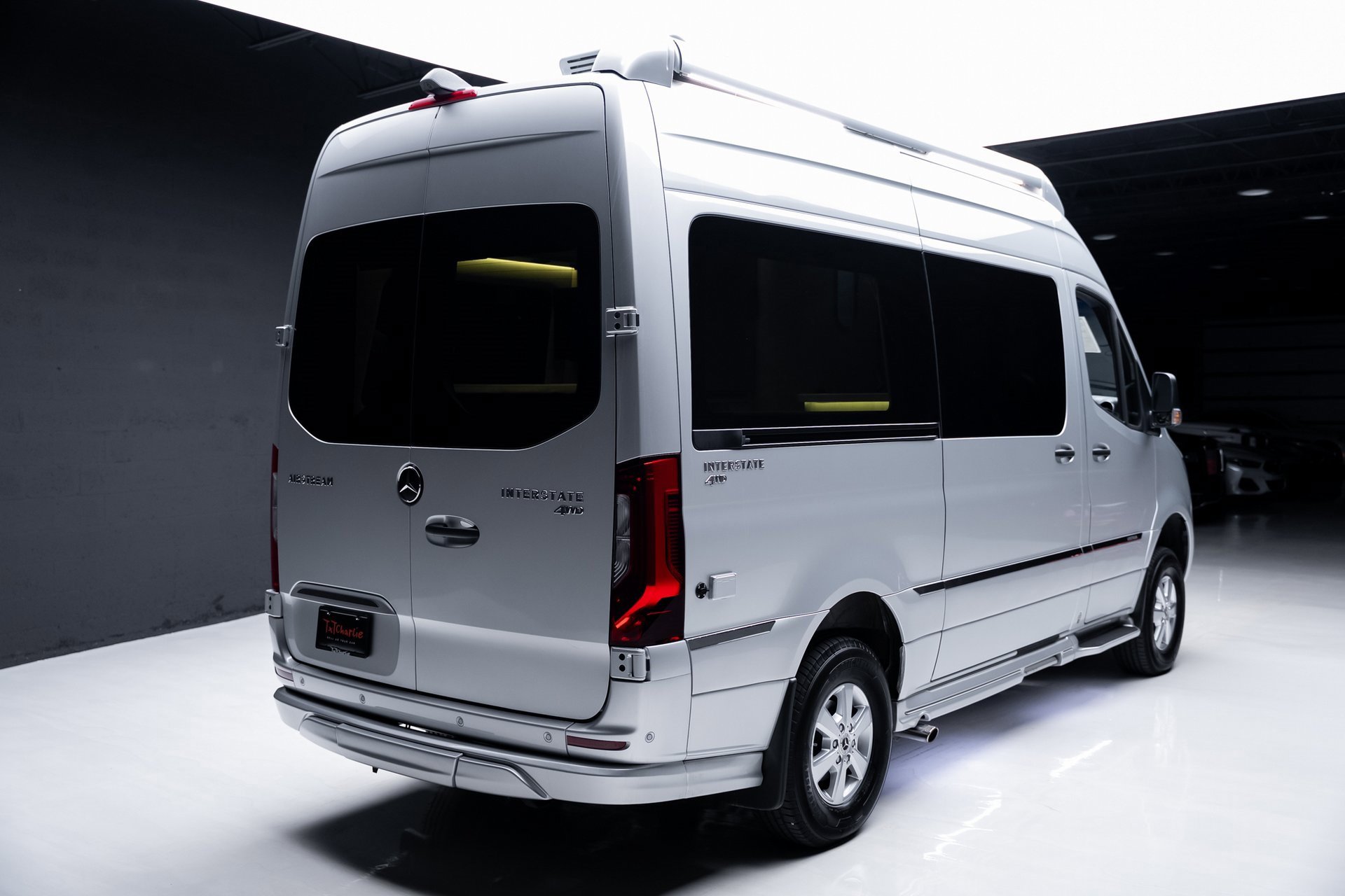 Used 2022 Mercedes-Benz Sprinter 144 Cargo image 35