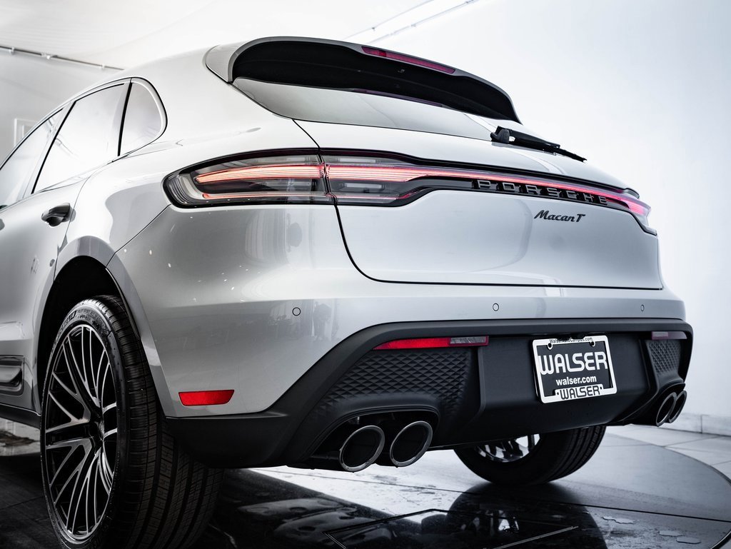New 2026 Porsche Macan Turbo image 24