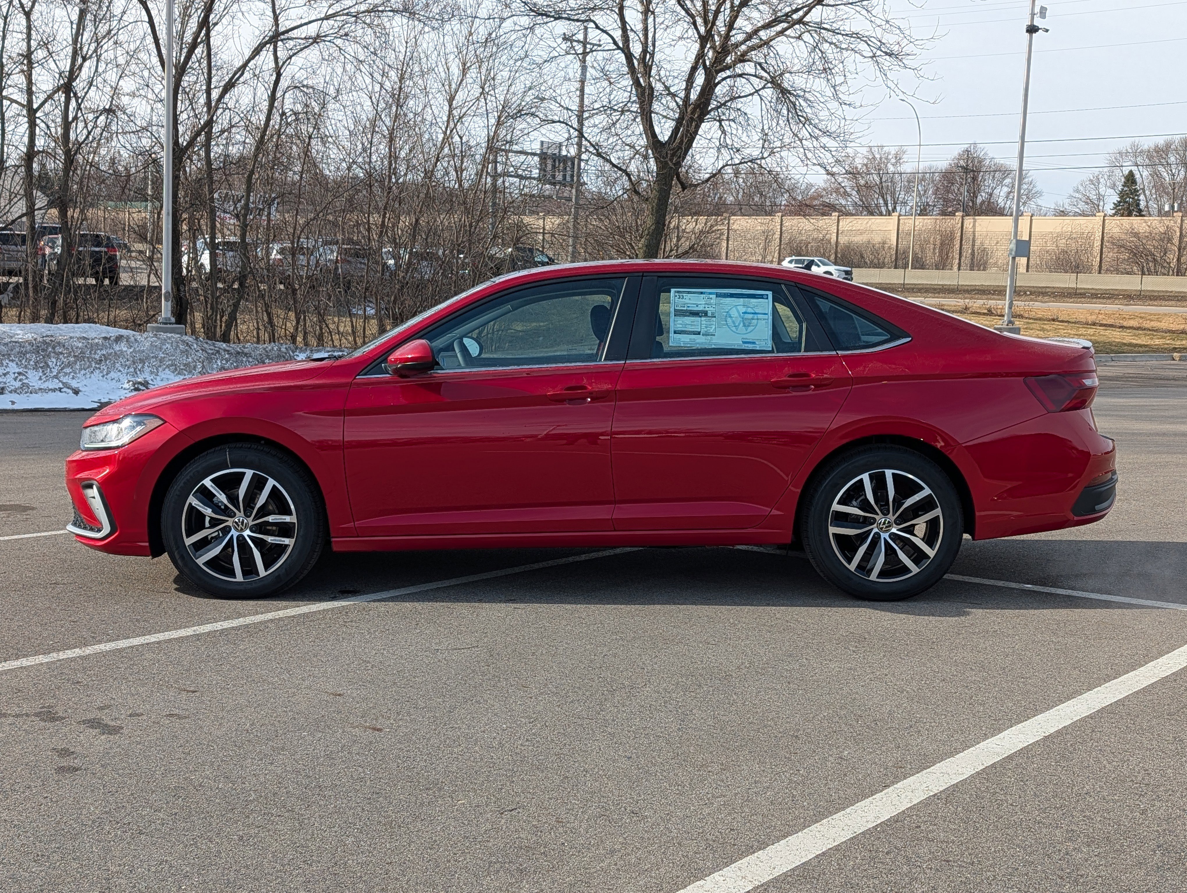 New 2026 Volkswagen Jetta SE FWD image 3