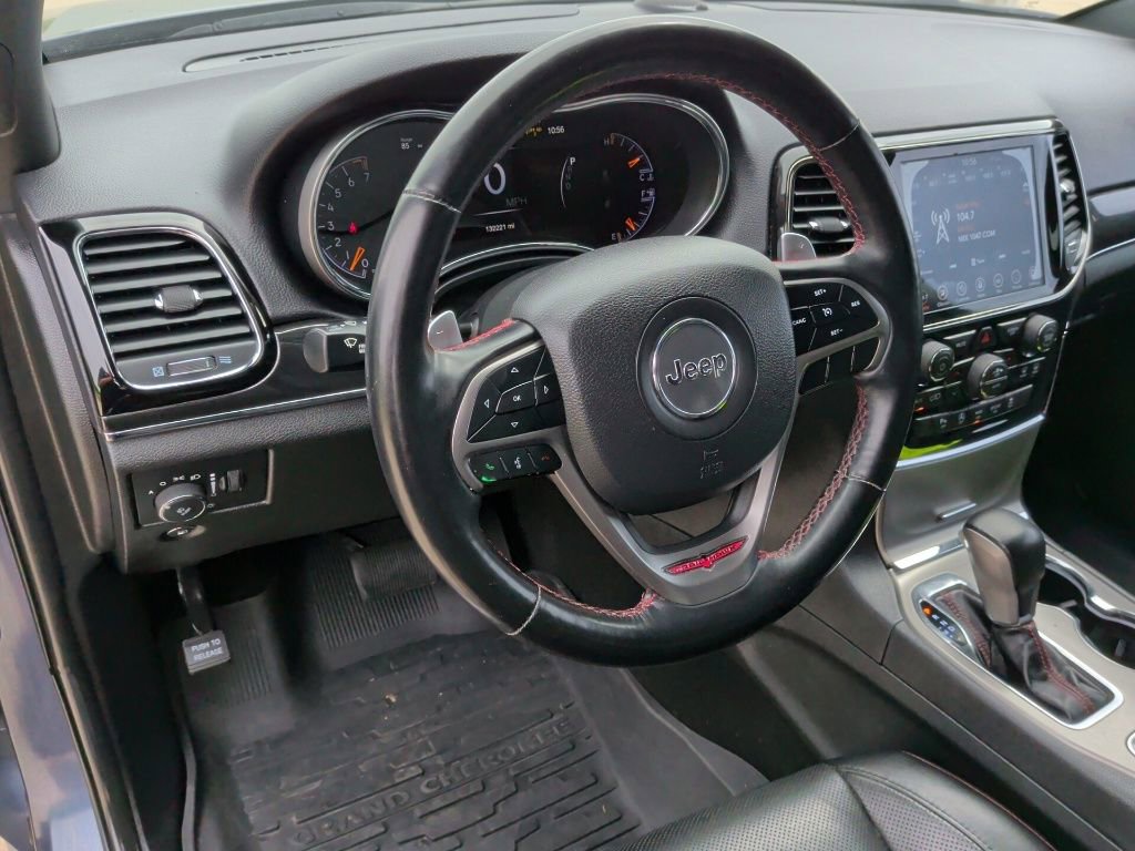 Used 2021 Jeep Grand Cherokee Trailhawk w/ Trailhawk Luxury Group AWD/4WD image 14