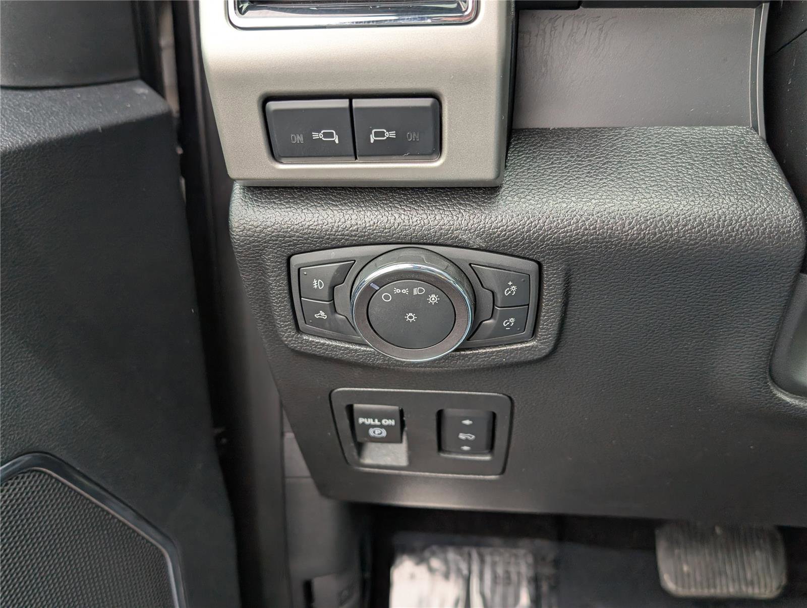 Used 2019 Ford F150 Lariat image 20