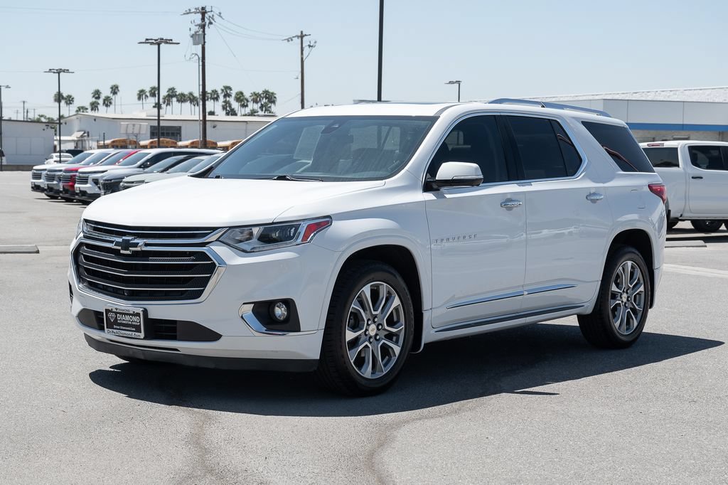 Used 2020 Chevrolet Traverse Premier w/ LPO, Cargo Package FWD image 8