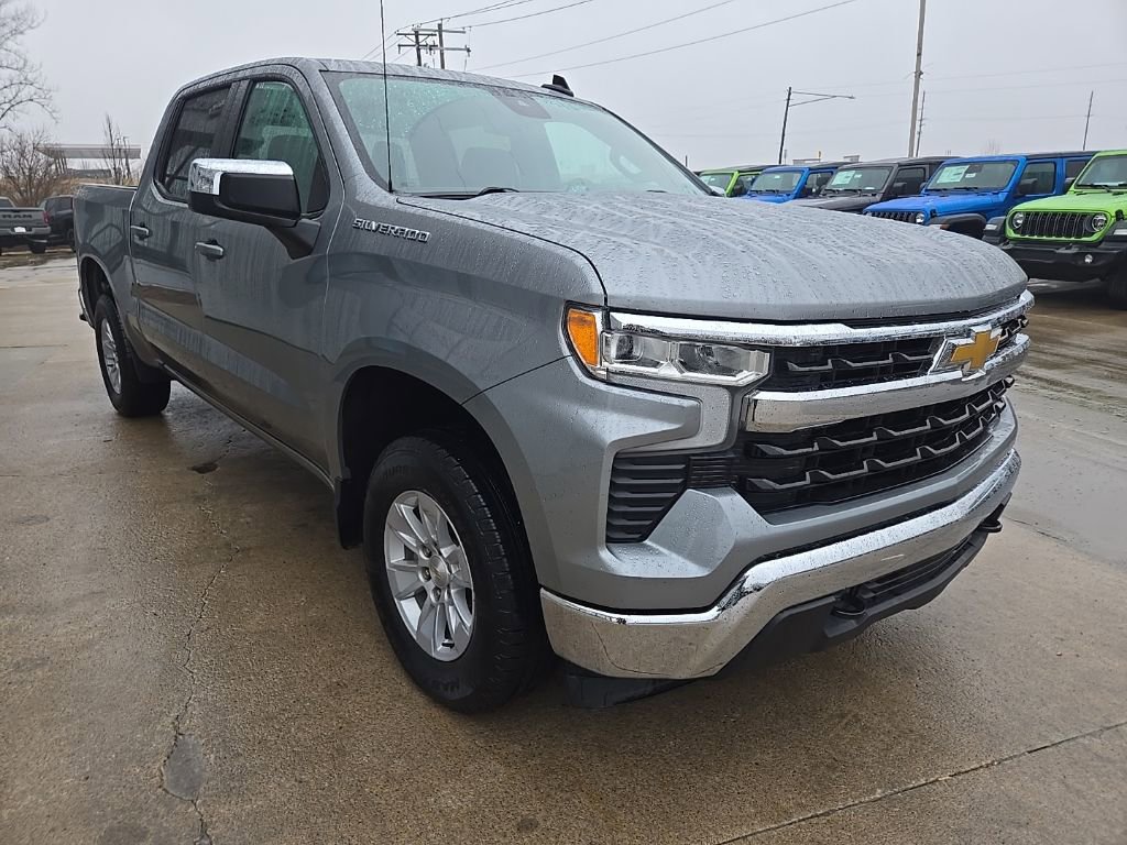 Used 2025 Chevrolet Silverado 1500 LT image 15